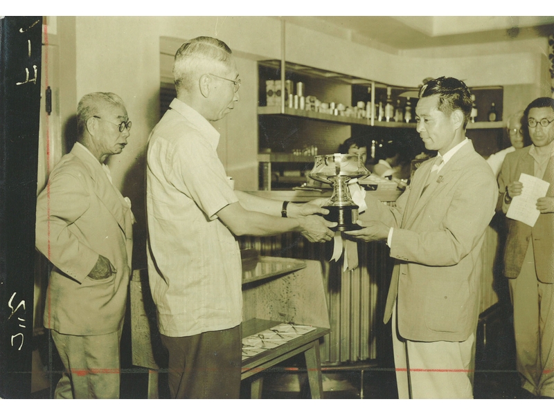 �����˳���������������ͳϺ�ץ�������15